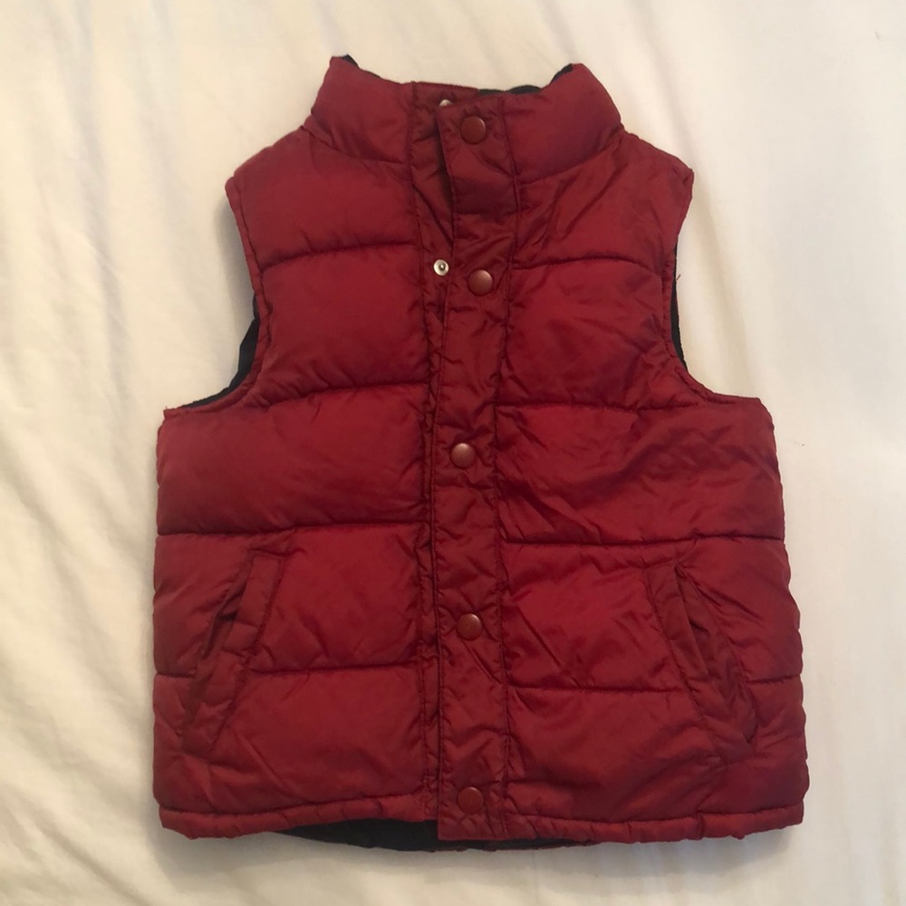 Gymboree red puffer vest Boys/ girls size M 7-8.